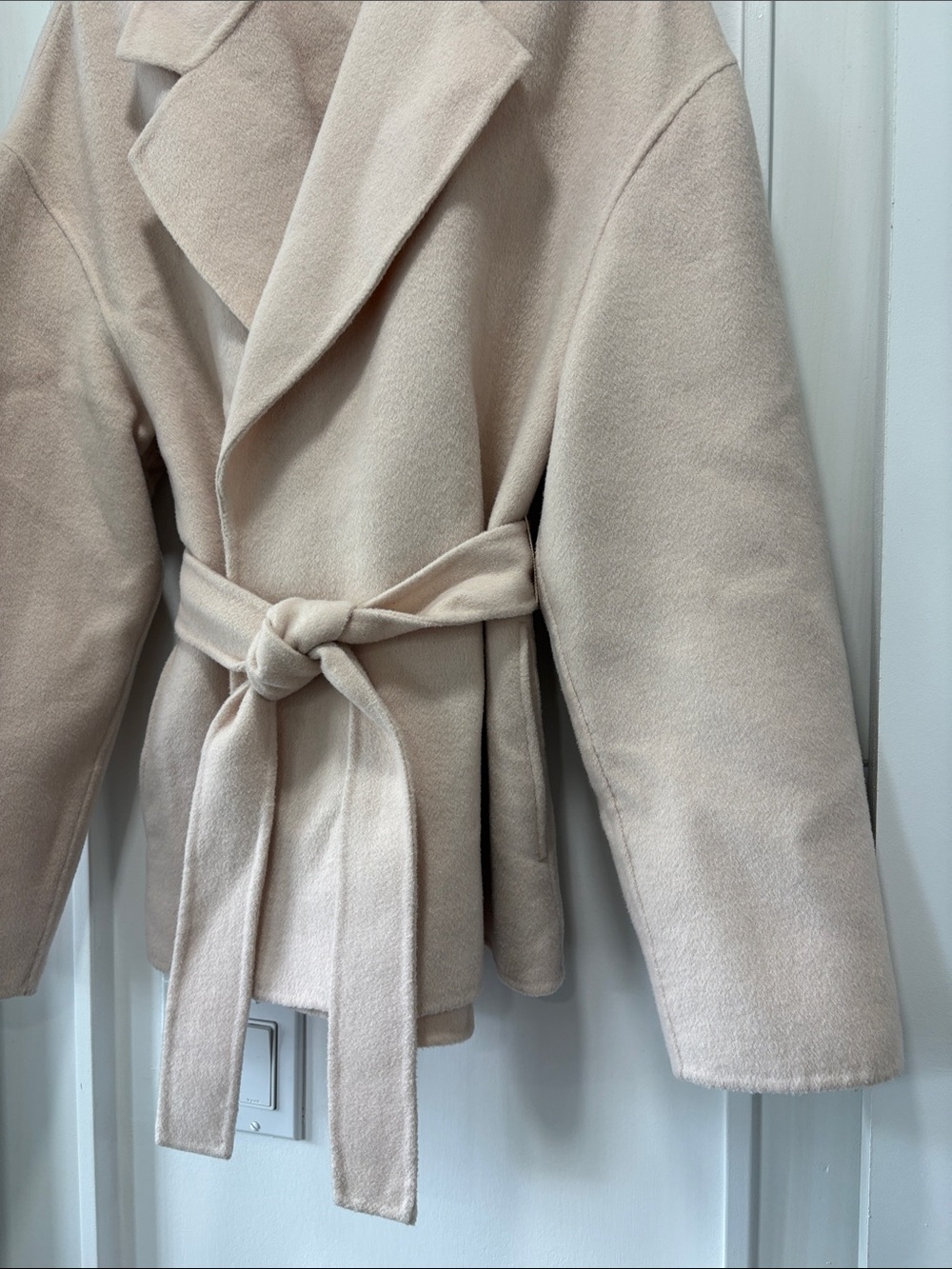 Creme Cozy Plush Double Face Wool Belted Blazer Jacket Size Medium - Picture 2 of 11